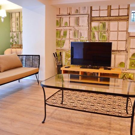 Embassy Corner Apartment Страсбург Екстериор снимка