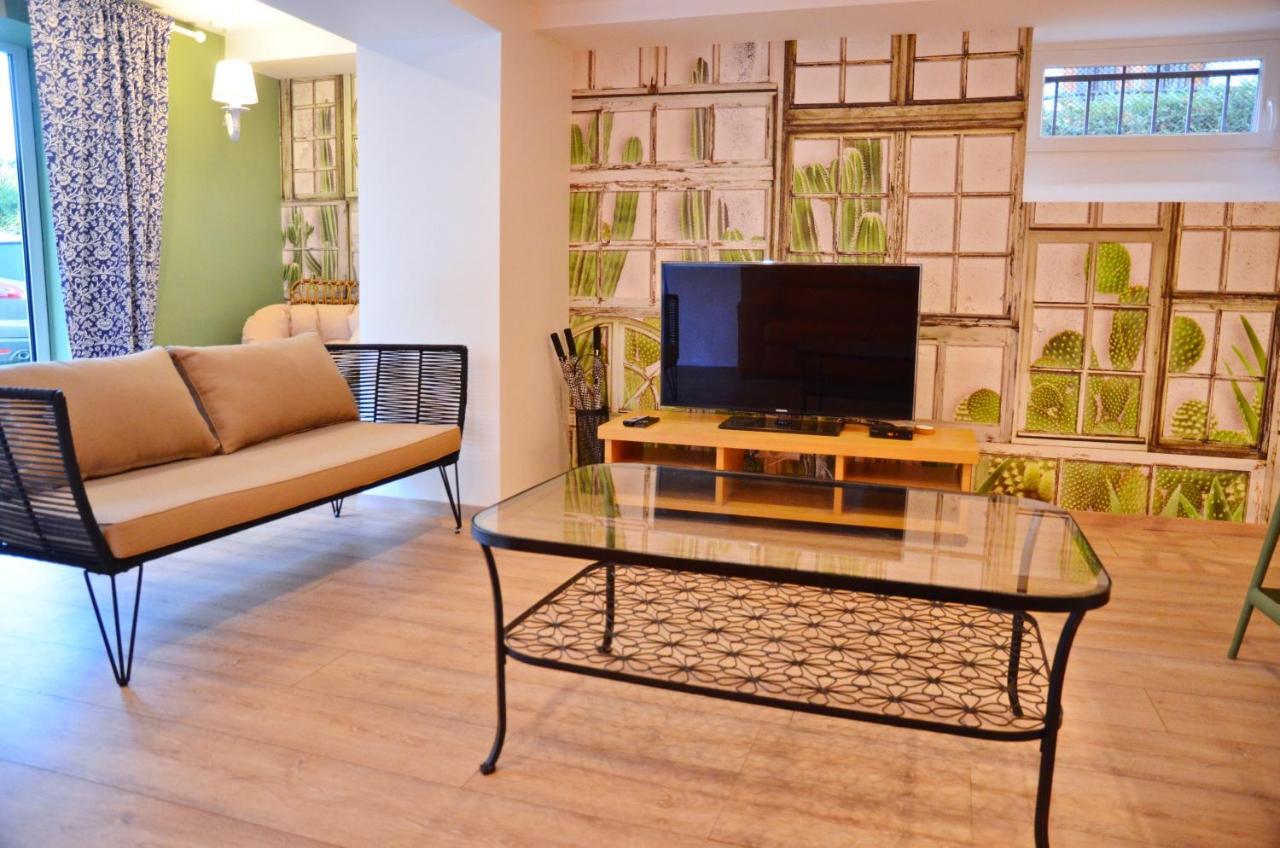Embassy Corner Apartment Страсбург Екстериор снимка