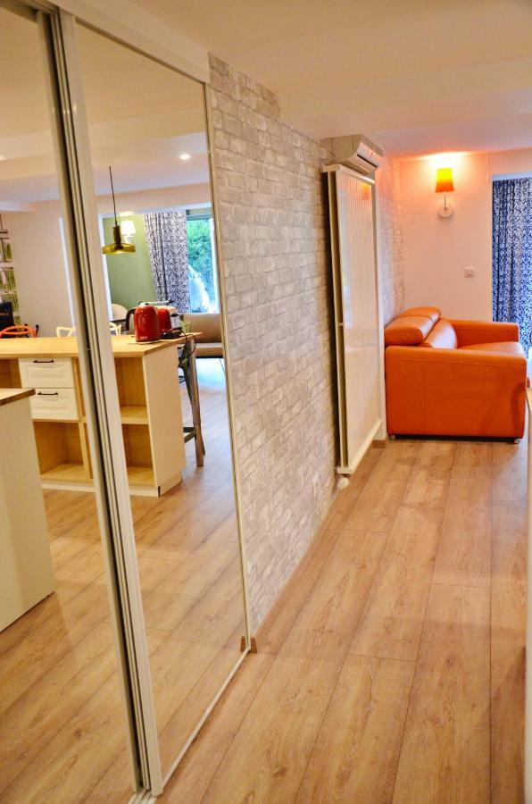 Embassy Corner Apartment Страсбург Екстериор снимка