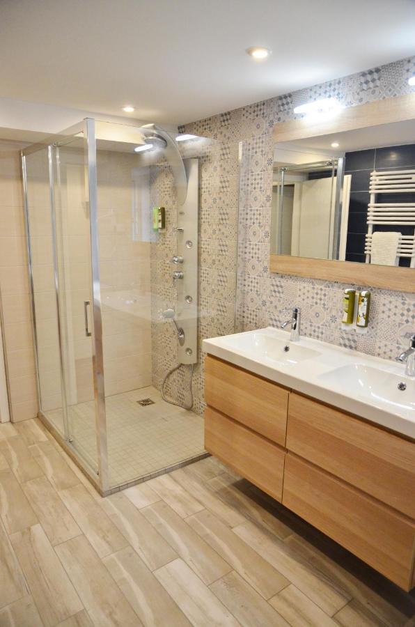Embassy Corner Apartment Страсбург Екстериор снимка
